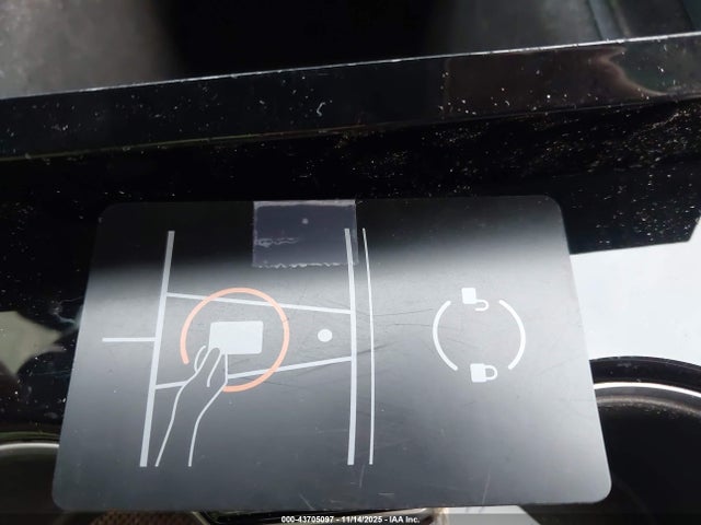 2019 TESLA MODEL 3 5YJ3E1EA7KF400499 Photo 10