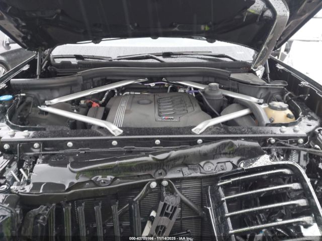 2022 BMW X7 5UXCW2C08N9J22397 Photo 9