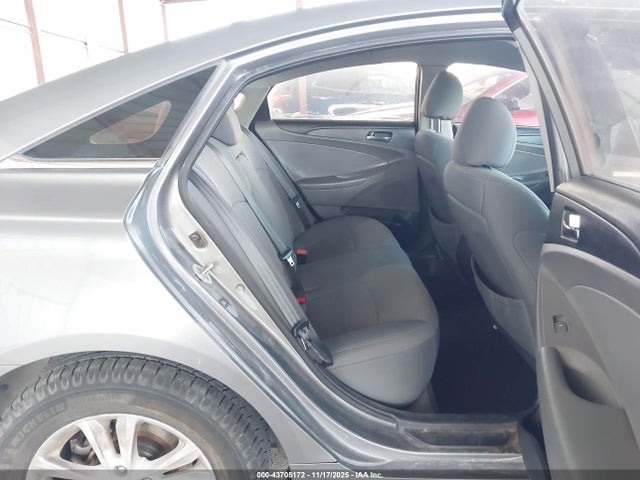 43705172 :رقم المزاد ، 5NPEB4AC7EH940029 vin ، 2014 Hyundai Sonata Gls مزاد بيع