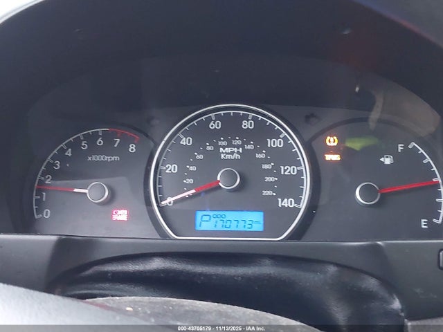 2010 HYUNDAI ELANTRA KMHDU4AD5AU910120 Photo 6