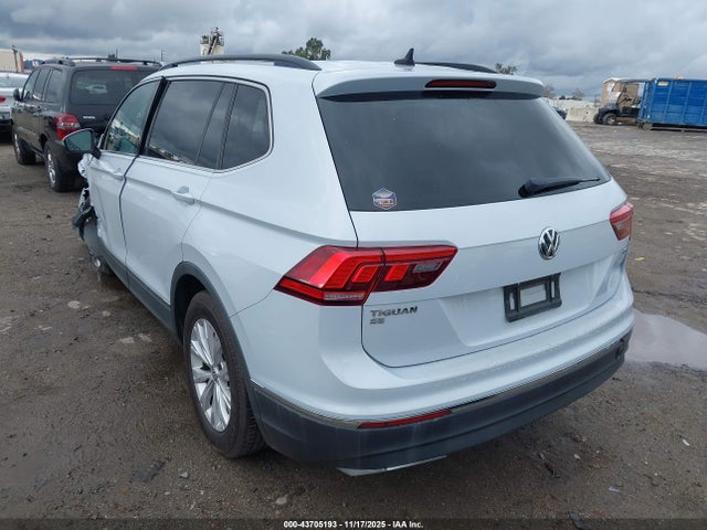 3VV3B7AX0JM051946 Volkswagen Tiguan 2.0t Se/2.0t Sel