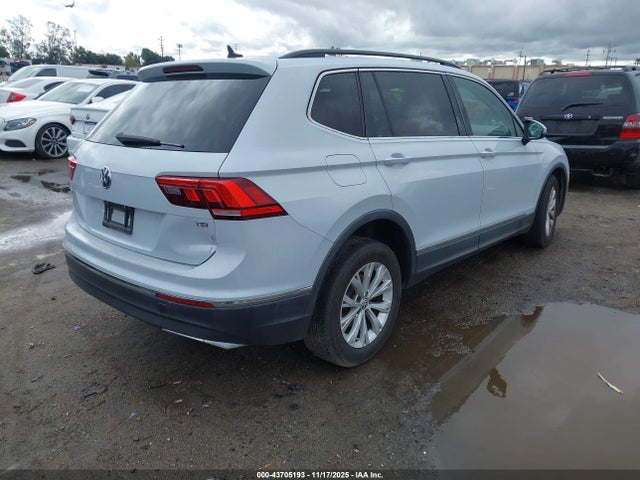 3VV3B7AX0JM051946 Volkswagen Tiguan 2.0t Se/2.0t Sel