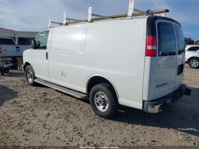 2017 GMC SAVANA 2500 1GTW7AFFXH1910008 Photo 2