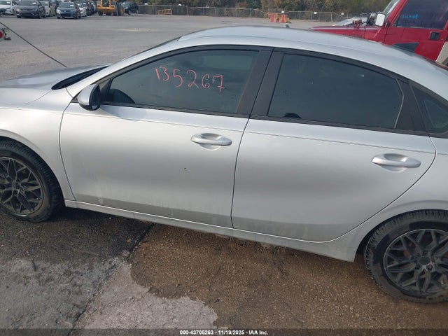 Aukcja sprzedaży 2019 Kia Forte Lxs, vin: 3KPF24AD1KE135267, numer aukcji: 43705263