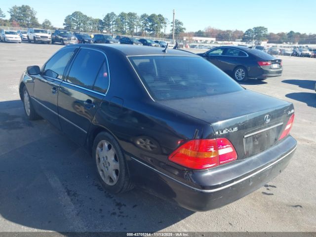 2001 LEXUS LS 430 JTHBN30F310008206 Photo 2