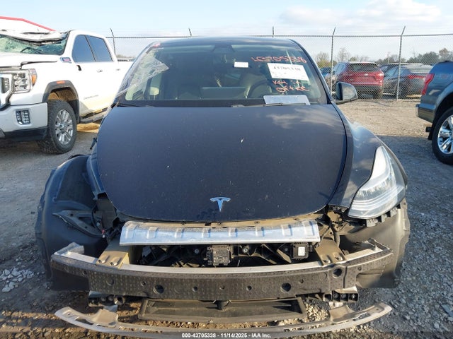 Продаж на аукціоні авто 2020 Tesla Model Y Long Range Dual Motor All-wheel Drive, vin: 5YJYGDEE1LF033167, номер лоту: 43705338