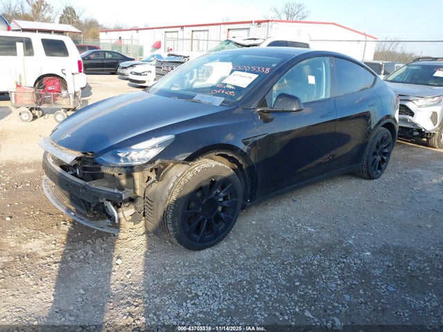 2020 TESLA MODEL Y 5YJYGDEE1LF033167 Photo 1
