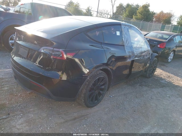2020 TESLA MODEL Y 5YJYGDEE1LF033167 Photo 3