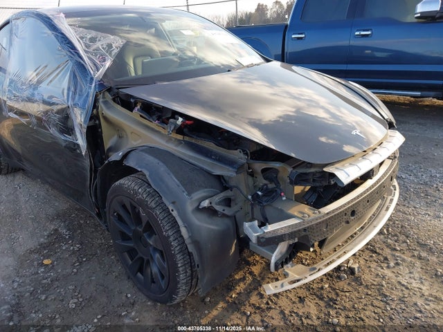 2020 TESLA MODEL Y 5YJYGDEE1LF033167 Photo 5