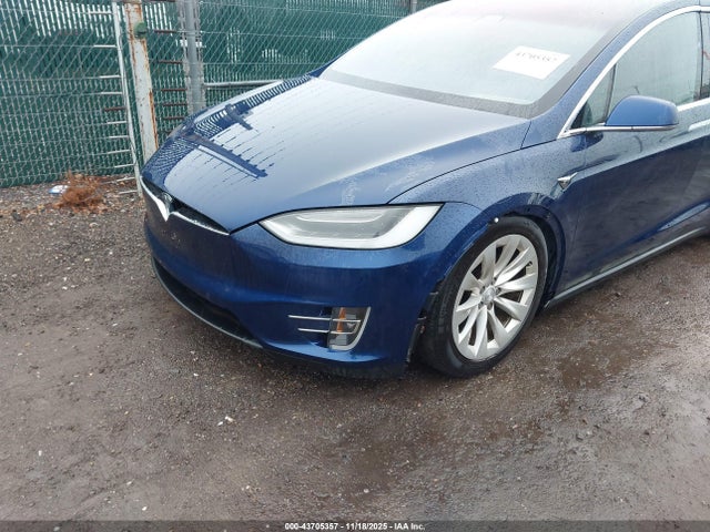 2018 TESLA MODEL X 5YJXCAE2XJF091433 Photo 5