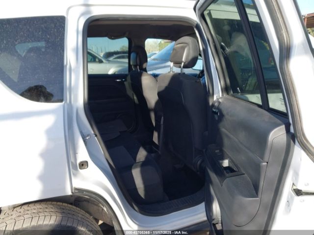 2014 JEEP COMPASS 1C4NJCBA7ED777849 Photo 7