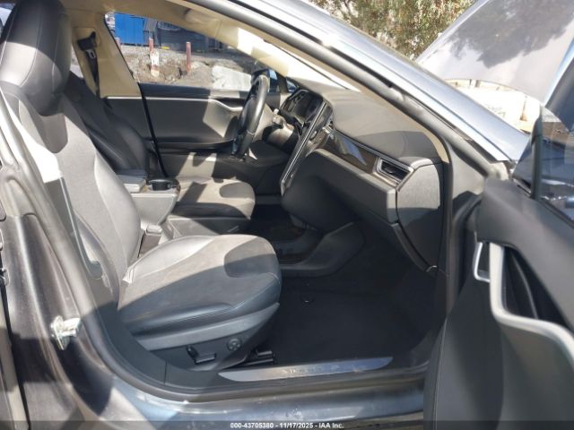 2015 TESLA MODEL S 5YJSA1E15FF105348 Photo 4