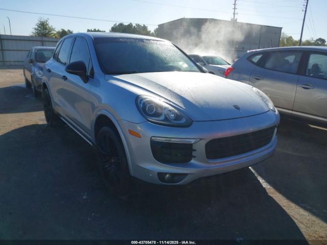 2017 PORSCHE CAYENNE WP1AA2A2XHKA82752