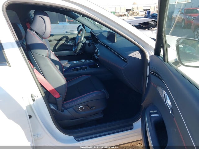 2023 GENESIS GV70 KMUMADTB7PU133793 Photo 4