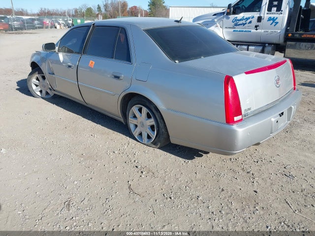 2007 CADILLAC DTS 1G6KD57Y67U123054 Photo 2
