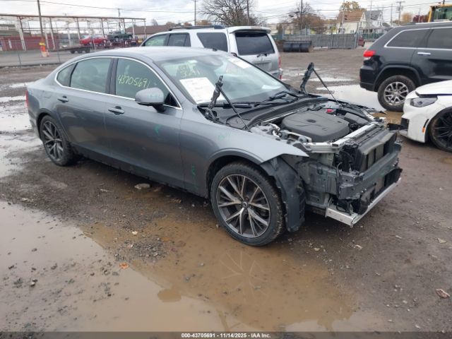 2018 VOLVO S90 LVY982MK5JP031138