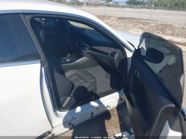 2022 BMW 230 3MW23CM06N8C45441 Photo 4