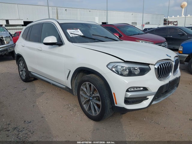 2019 BMW X3 5UXTR7C51KLR47888
