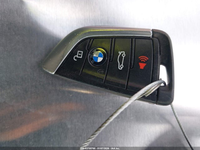 2019 BMW X3 5UXTR7C51KLR47888 Photo 10