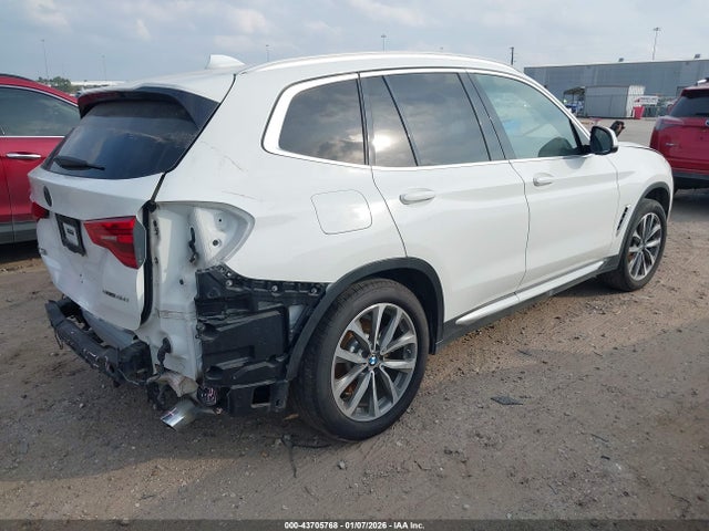 2019 BMW X3 5UXTR7C51KLR47888 Photo 3