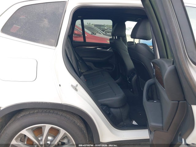 2019 BMW X3 5UXTR7C51KLR47888 Photo 7