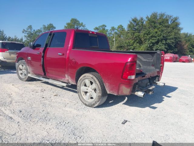 2013 RAM 1500 1C6RR7LT9DS630547 Photo 2
