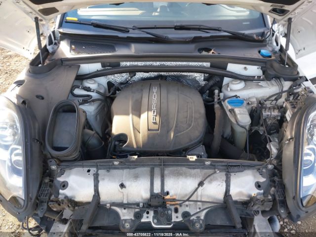 2018 PORSCHE MACAN WP1AA2A52JLB19657 Photo 9