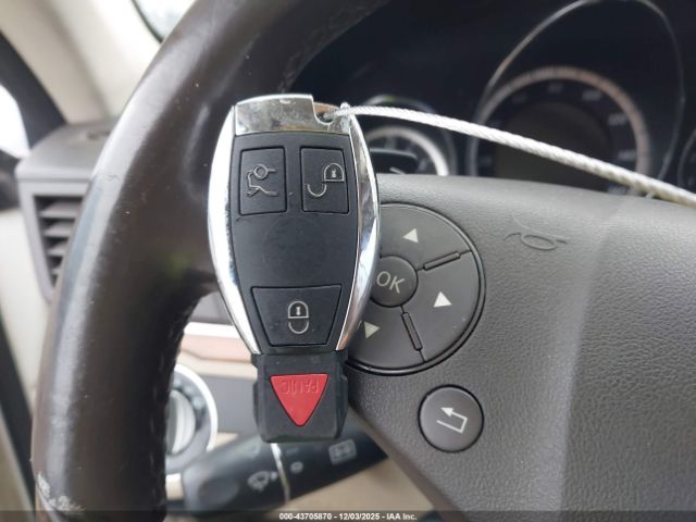 2010 MERCEDES-BENZ E 550 WDDKJ7CB7AF004806 Photo 10