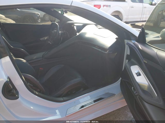 1G1YA2D40P5129077 Chevrolet Corvette Stingray Rwd 1lt