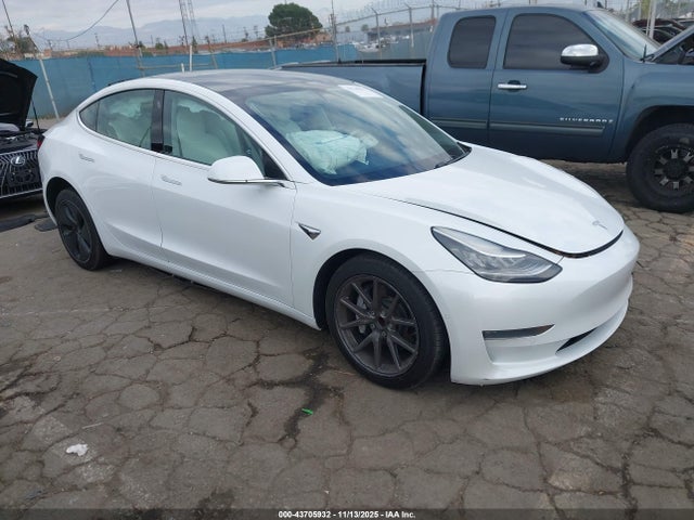 2019 TESLA MODEL 3 5YJ3E1EA3KF317989 Photo 0