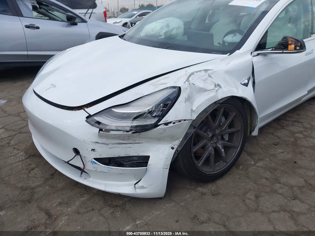 2019 TESLA MODEL 3 5YJ3E1EA3KF317989 Photo 5