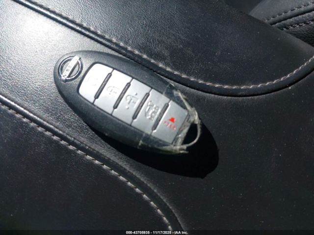 2018 NISSAN ROGUE 5N1AT2MT5JC848334 Photo 10