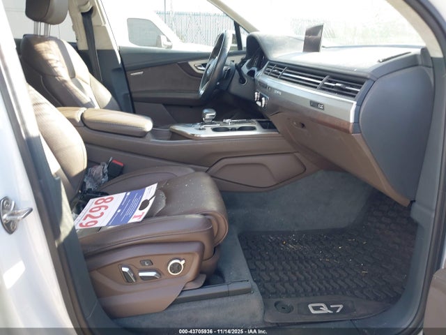 2019 AUDI Q7 WA1VAAF72KD025419 Photo 4