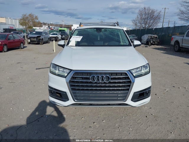 2019 AUDI Q7 WA1VAAF72KD025419 Photo 5