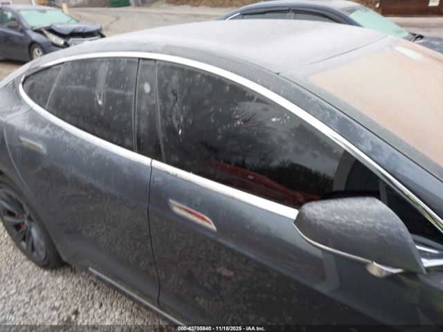2019 TESLA MODEL S 5YJSA1E4XKF347721 Photo 4