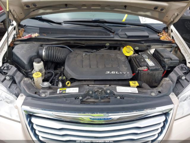 2014 CHRYSLER TOWN & COUNTRY 2C4RC1CG5ER279875 Photo 9