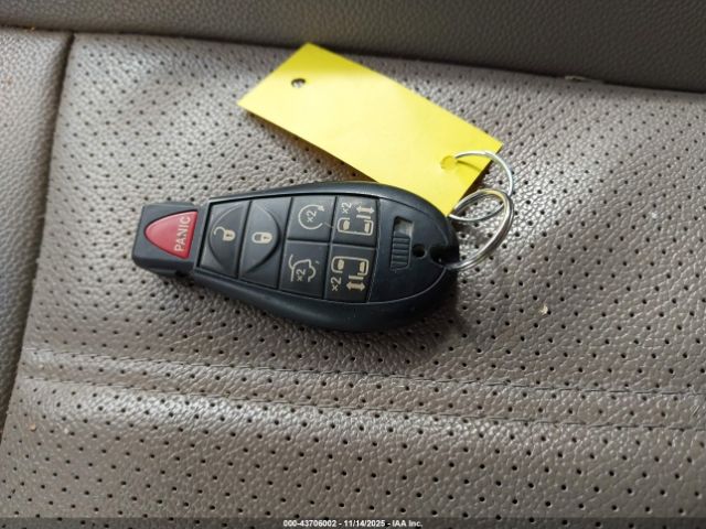 2014 CHRYSLER TOWN & COUNTRY 2C4RC1CG5ER279875 Photo 10