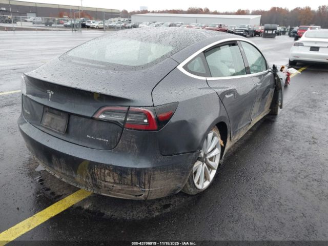 2019 TESLA MODEL 3 5YJ3E1EB1KF195724 Photo 3