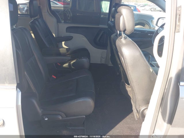 Продажа на аукционе авто 2015 Chrysler Town & Country Touring, vin: 2C4RC1BG5FR754038, номер лота: 43706024