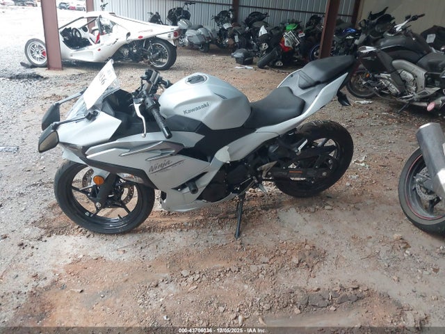 Kawasaki EX500 2025 ML5EXGG11SDA41870 Image 12