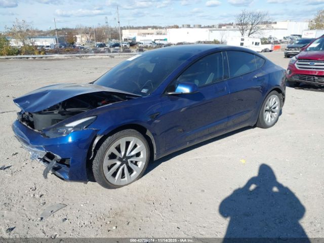 2022 TESLA MODEL 3 5YJ3E1EA8NF189639 Photo 1