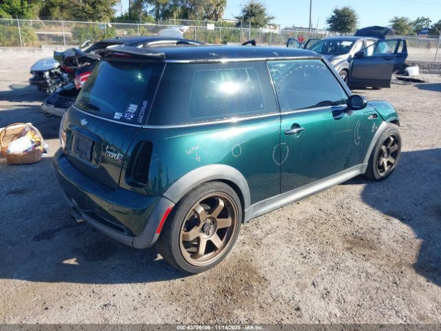2004 MINI COOPER S WMWRE33414TD80639 Photo 3