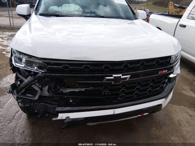 43706107 :رقم المزاد ، 1GNSKPKD8PR214999 vin ، 2023 Chevrolet Tahoe 4wd Z71 مزاد بيع