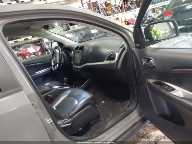 2019 DODGE JOURNEY 3C4PDDEG5KT846288 Photo 4