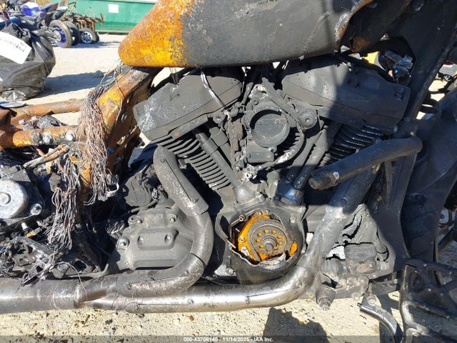 2023 HARLEY-DAVIDSON FLTRXST 1HD1ACL13PB612701 Photo 7