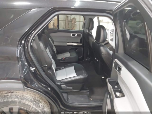 2022 FORD EXPLORER 1FMSK8DHXNGB06676 Photo 7