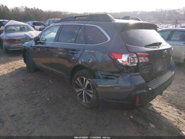 2018 SUBARU OUTBACK 4S4BSENC4J3385884 Photo 2
