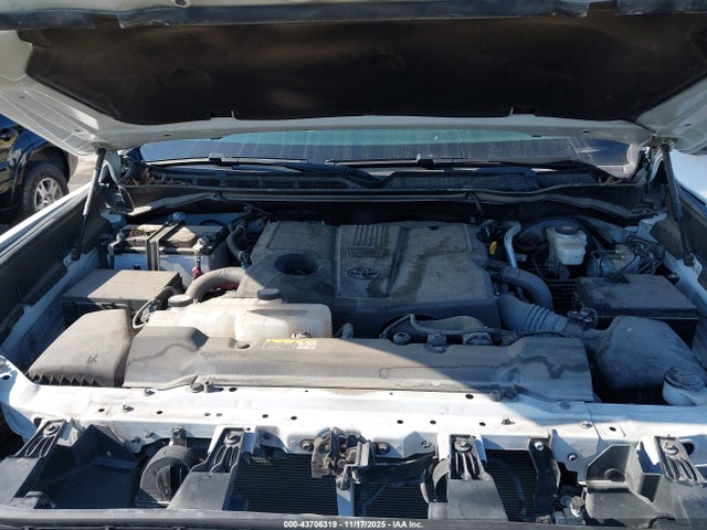 Toyota Tundra Sr5 2023 5TFLA5AA2PX028009 Image 10