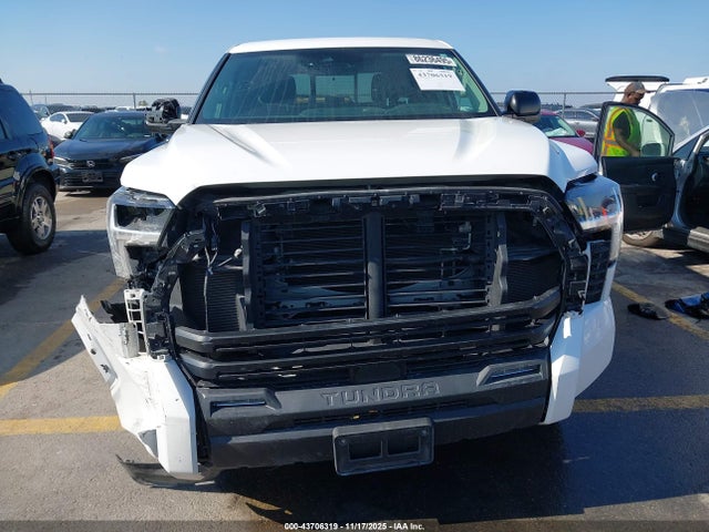 Toyota Tundra Sr5 2023 5TFLA5AA2PX028009 Image 13