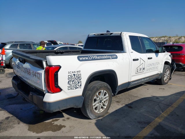 Toyota Tundra Sr5 2023 5TFLA5AA2PX028009 Image 4